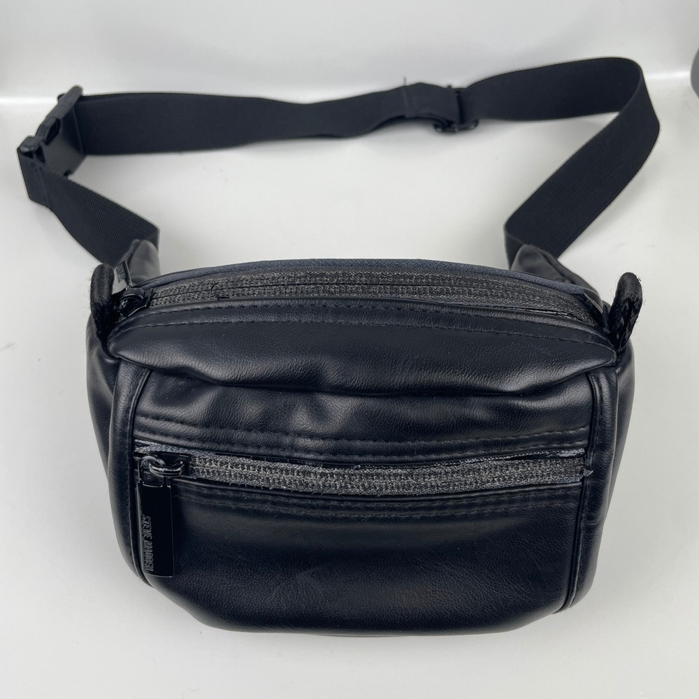 Steve Madden Black Faux Leather Belt Bag Fanny Pack Adjustable Strap Zip Utility